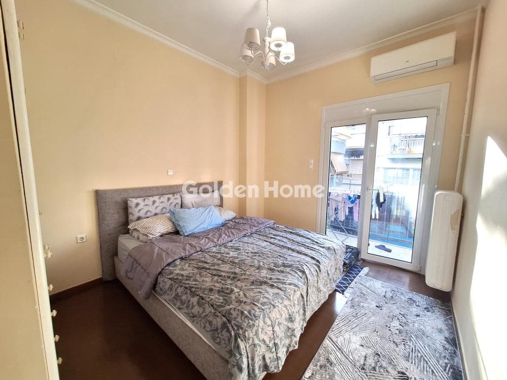 Apartment in Perissos, Nea Ionia — Photo 15 of 26