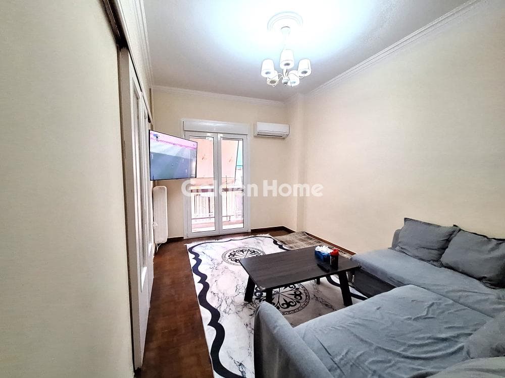 Apartment in Perissos, Nea Ionia — Photo 1 of 26