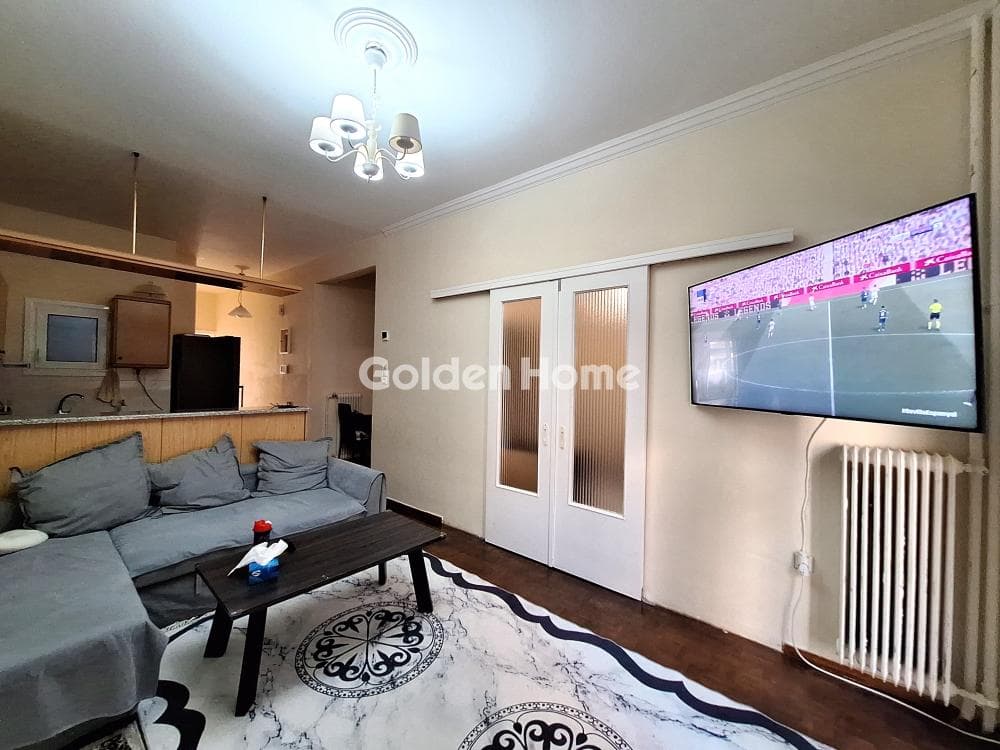 Apartment in Perissos, Nea Ionia — Photo 3 of 26