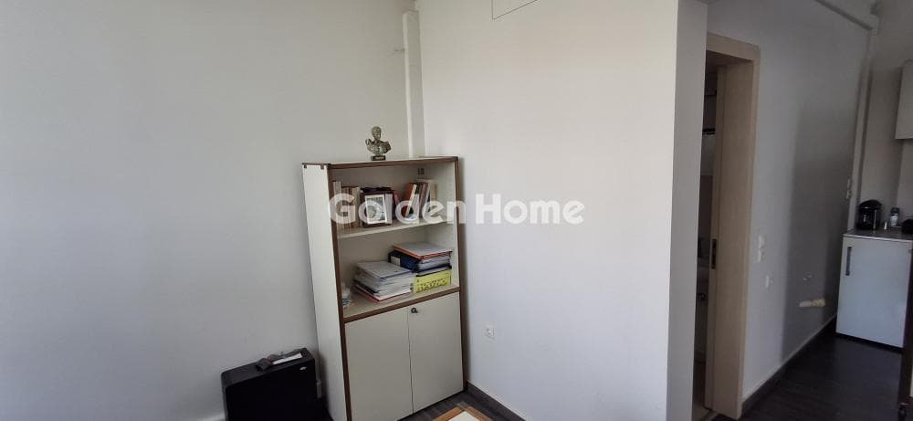 Retail Store in Pirnari, Glyfada — Photo 10 of 20