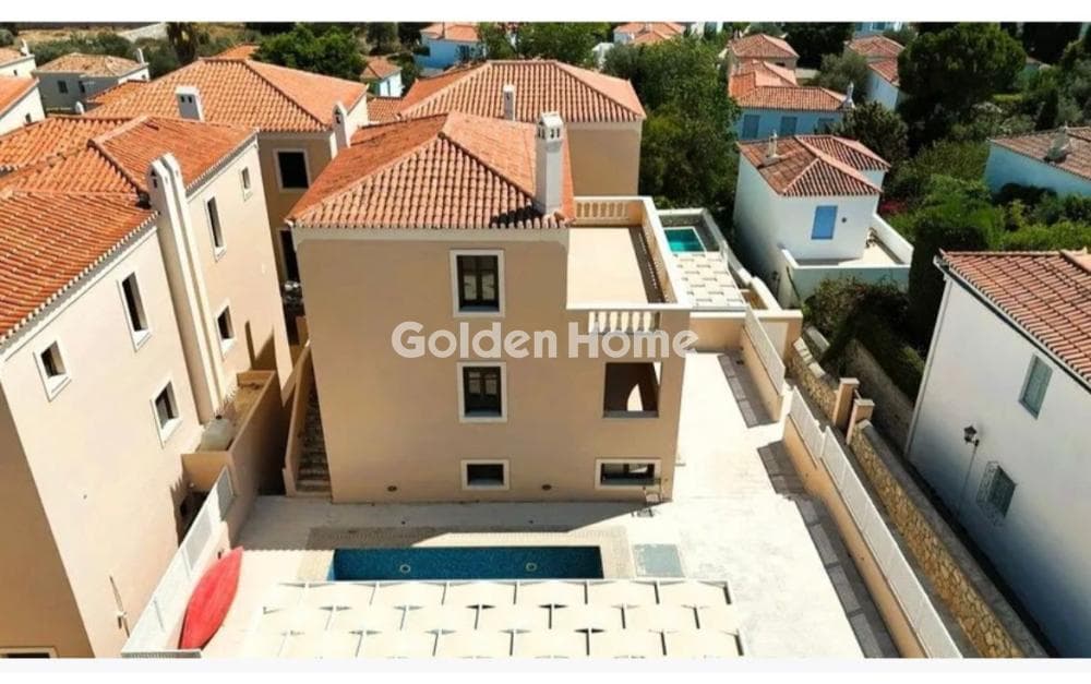 House in Kouzounos, Spetses — Photo 13 of 24