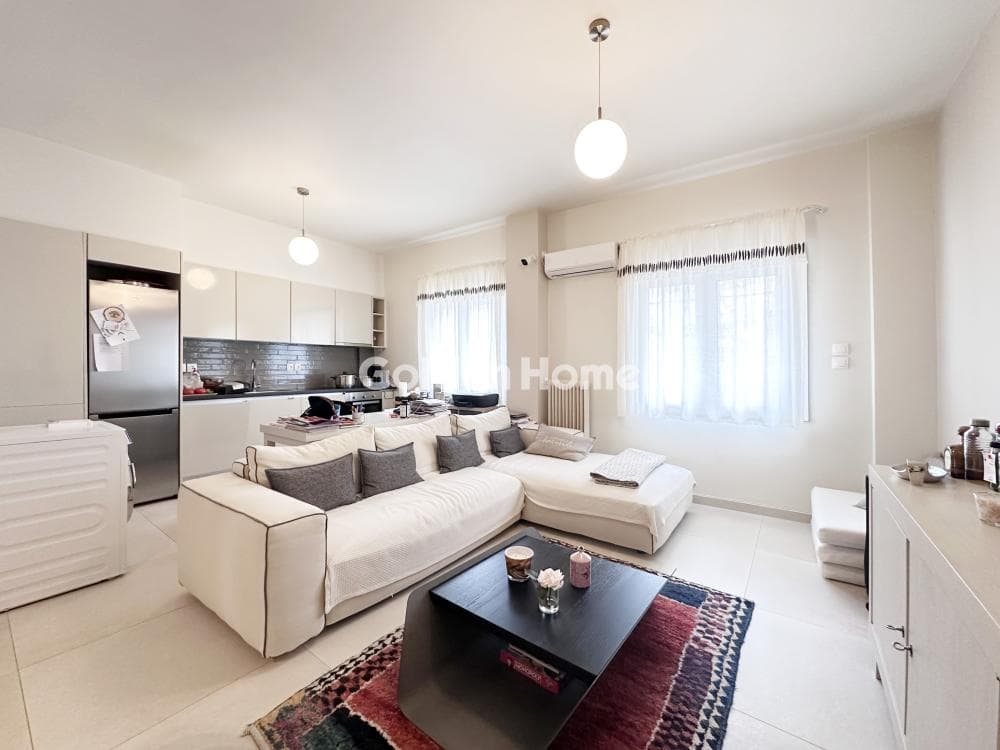 apartment στην Εξάρχεια - Νεάπολη