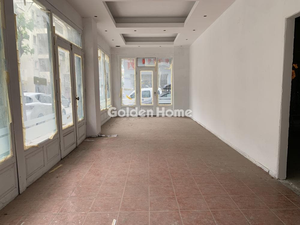 retail στην Νέος Κόσμος