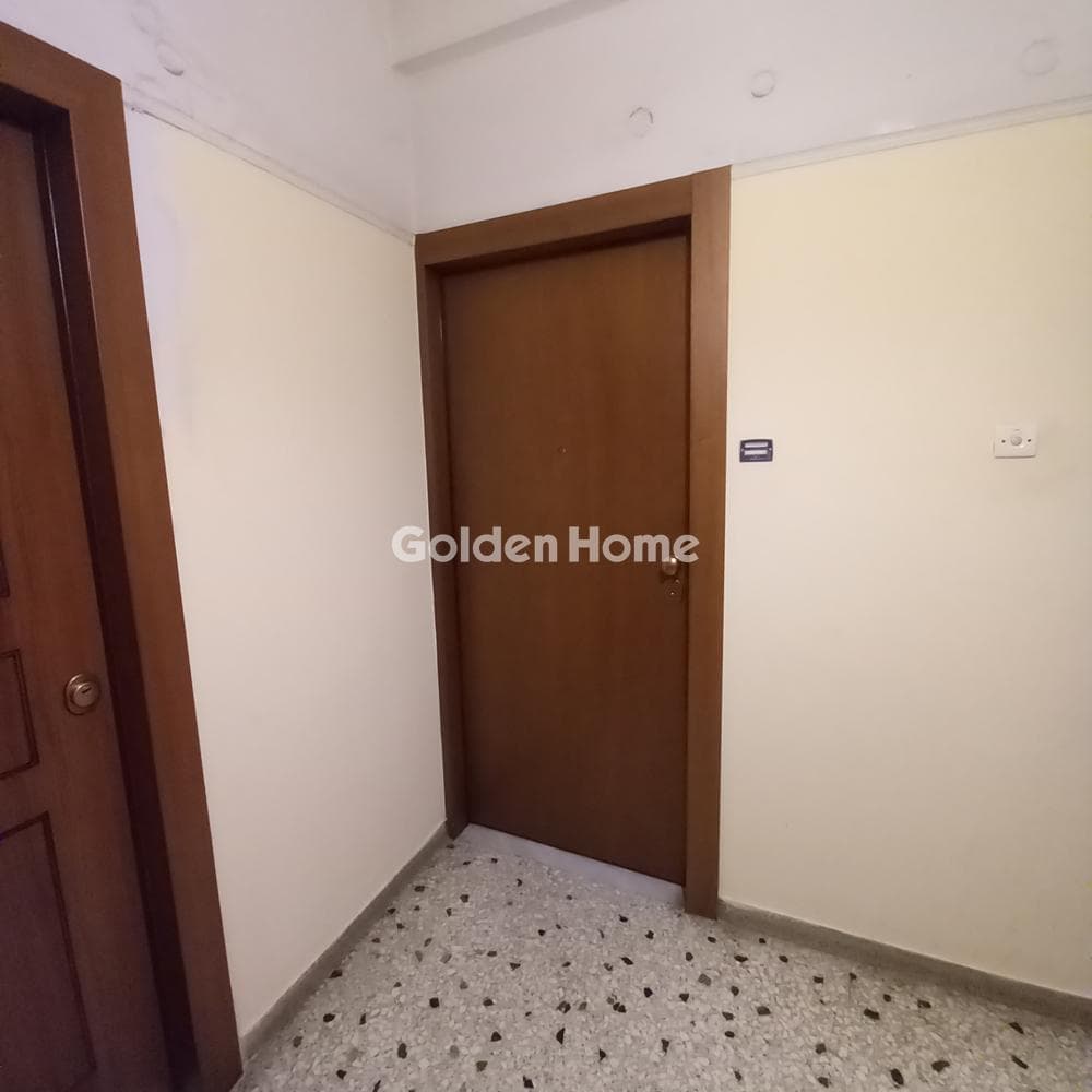Apartment in Mouseio, Exarchia - Neapoli — Photo 2 of 15