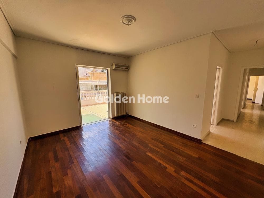 Apartment in Neo Pagkrati, Vironas — Photo 1 of 8