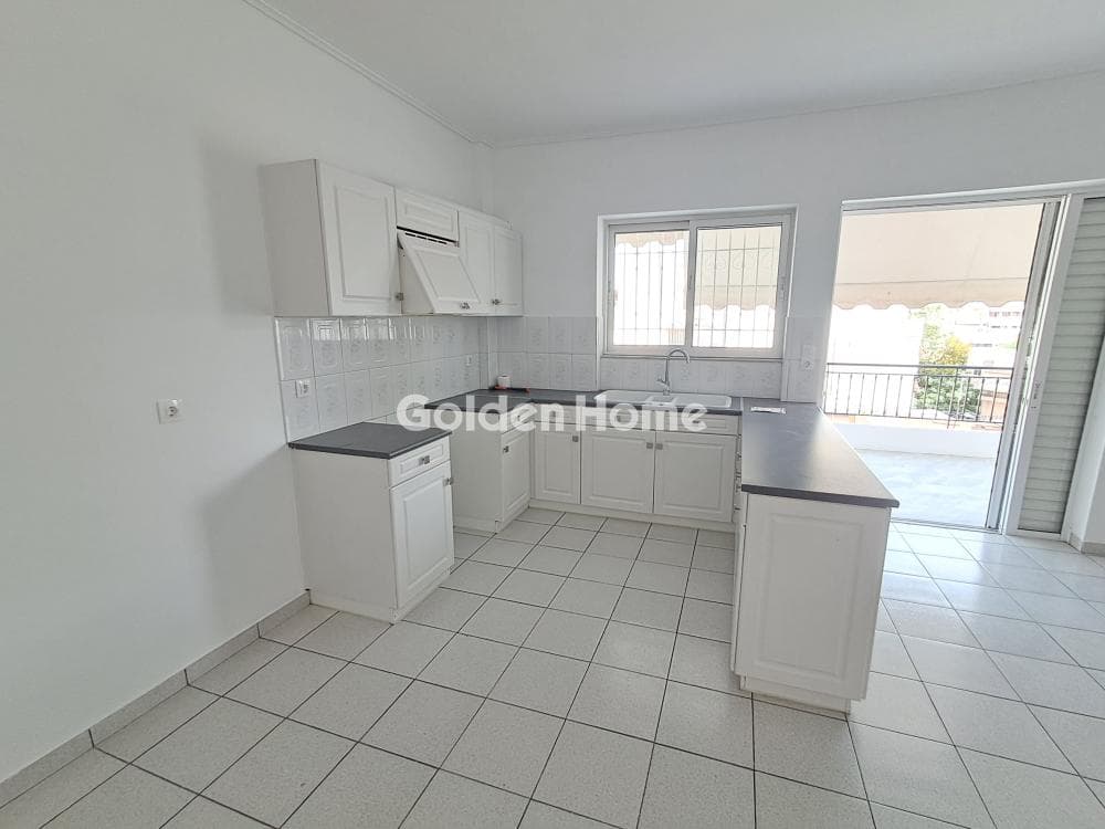 Apartment in Eleftheroupoli, Nea Ionia — Photo 2 of 21