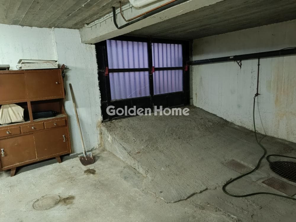 Warehouse in Micheli, Ilion — Photo 2 of 7