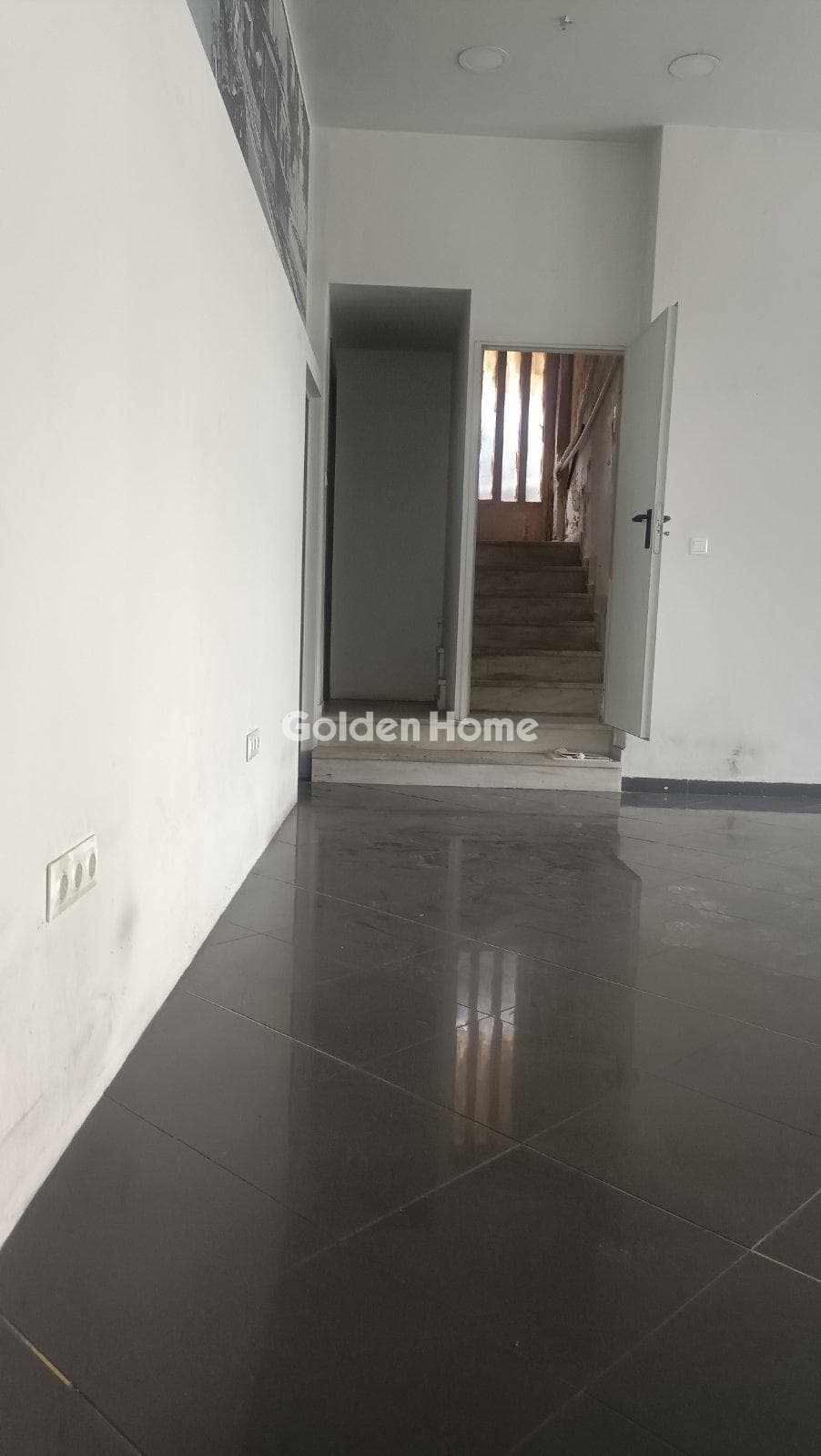 Retail Store in Alsos Vokou, Nikaia — Photo 6 of 7