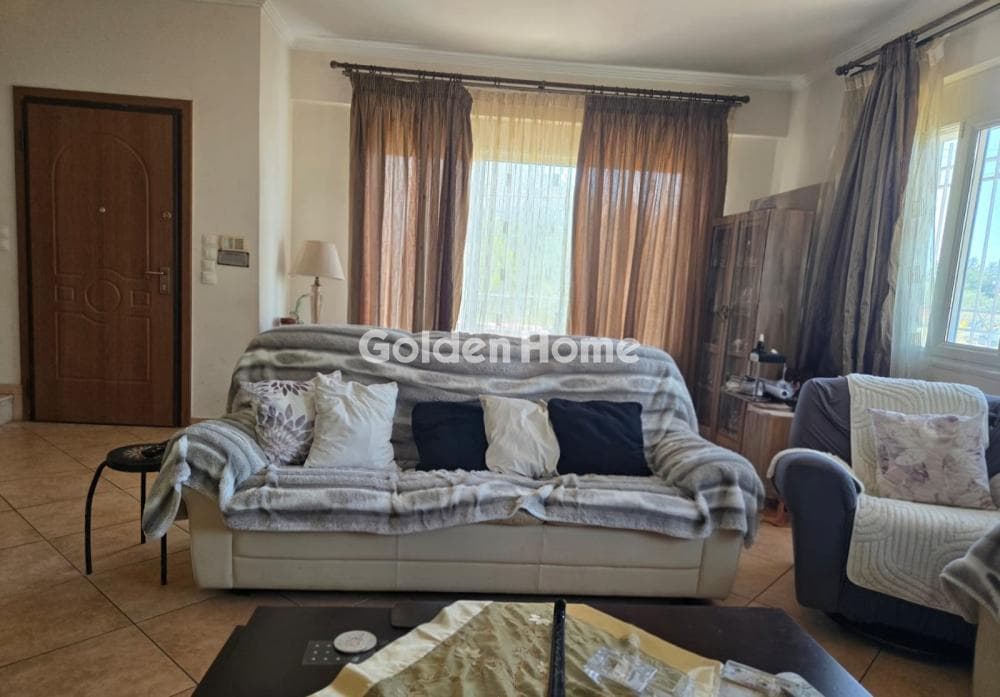 House in Kefleika, Kalivia Thorikou — Photo 4 of 19