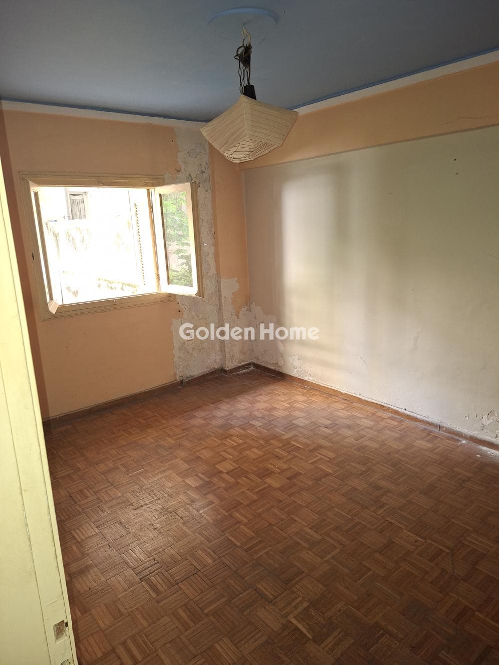 Apartment in Politechneio, Exarchia - Neapoli — Photo 1 of 5