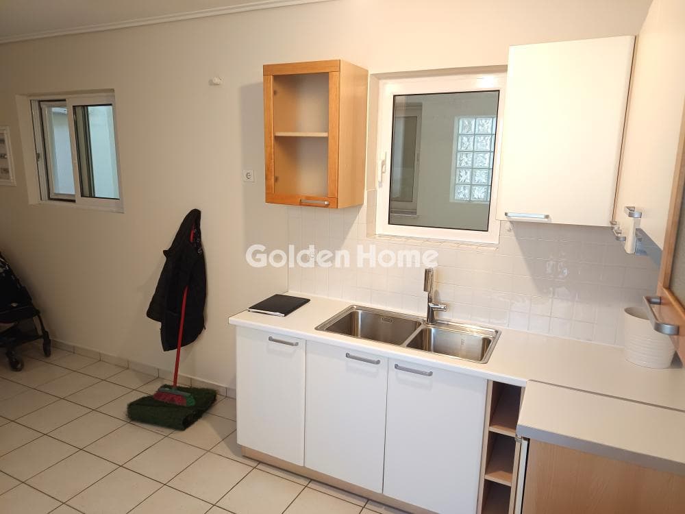 Apartment in Alsos, Nea Smyrni — Photo 4 of 24