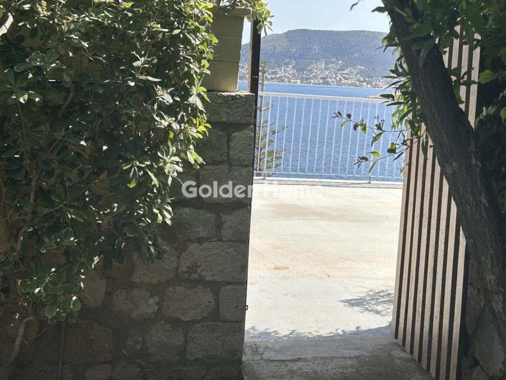 House in Porto Rafti, Vravrona — Photo 13 of 49