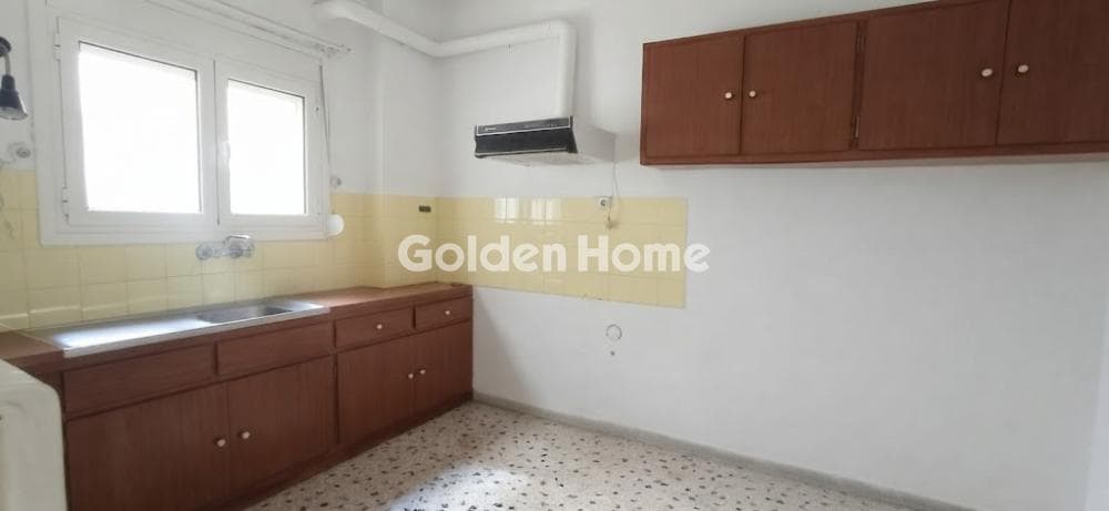 Apartment in Agios Ioannis, Neos Kosmos — Photo 8 of 10