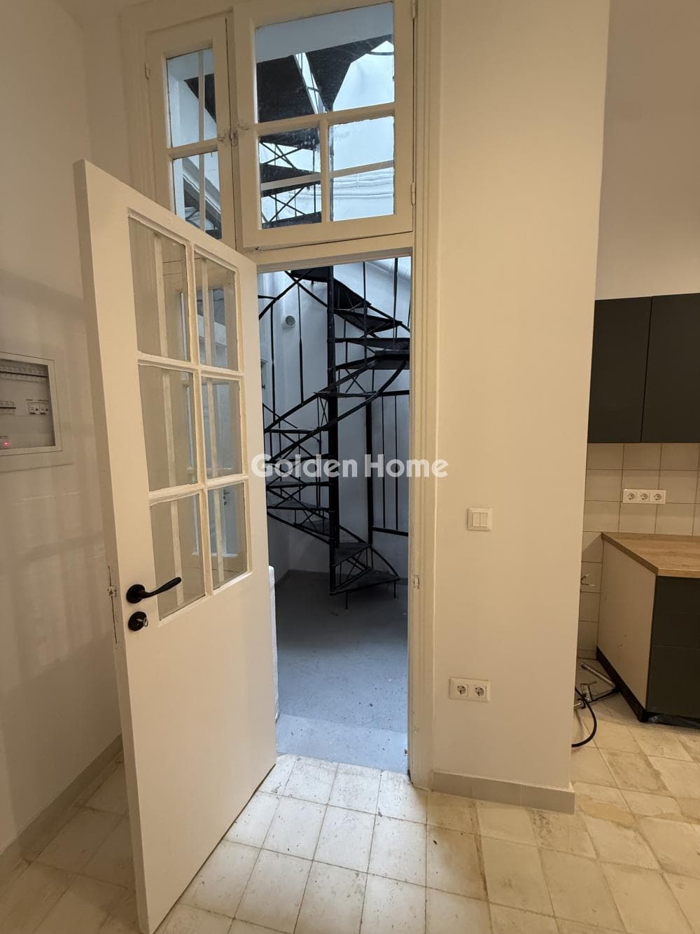 Apartment in Strefi, Exarchia - Neapoli — Photo 24 of 28
