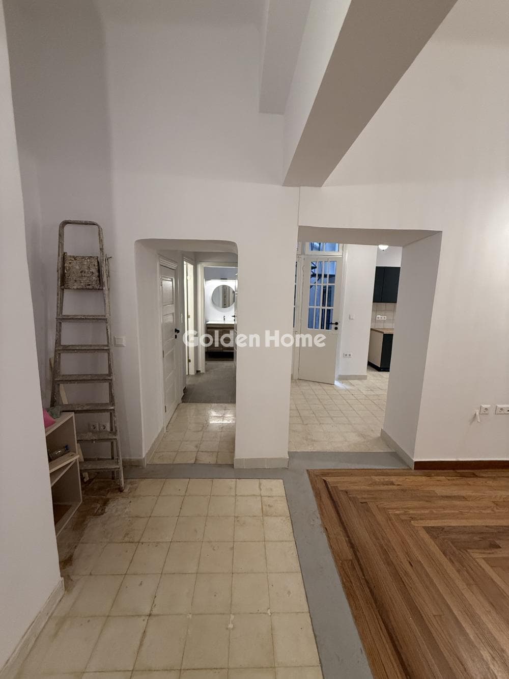 Apartment in Strefi, Exarchia - Neapoli — Photo 20 of 28