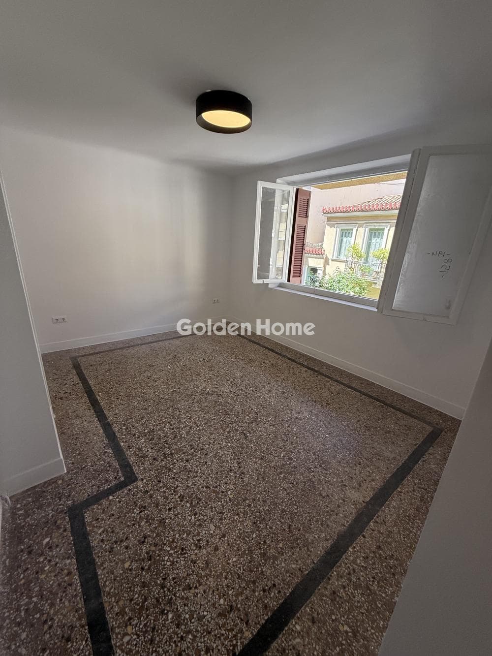 Apartment in Exarcheia, Exarchia - Neapoli — Photo 5 of 16