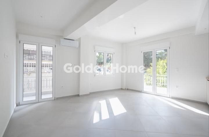 Apartment in Neo Pagkrati, Vironas — Photo 4 of 17