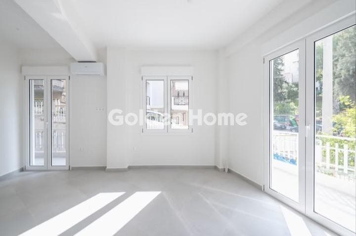 Apartment in Neo Pagkrati, Vironas — Photo 2 of 17