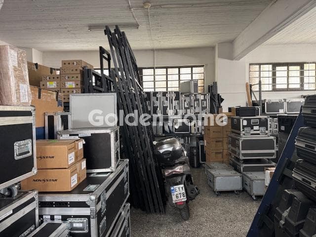 Warehouse in Lykotrypa, Metamorfosi — Photo 4 of 6