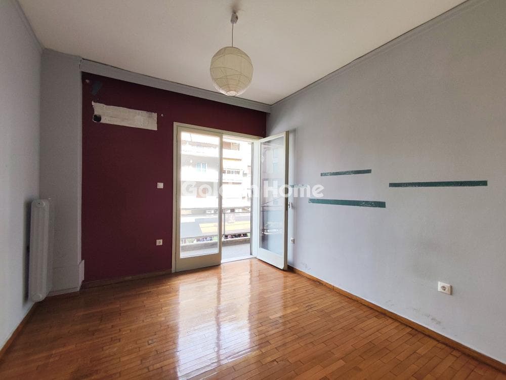 Apartment in Diilistiria, Piraeus — Photo 17 of 21