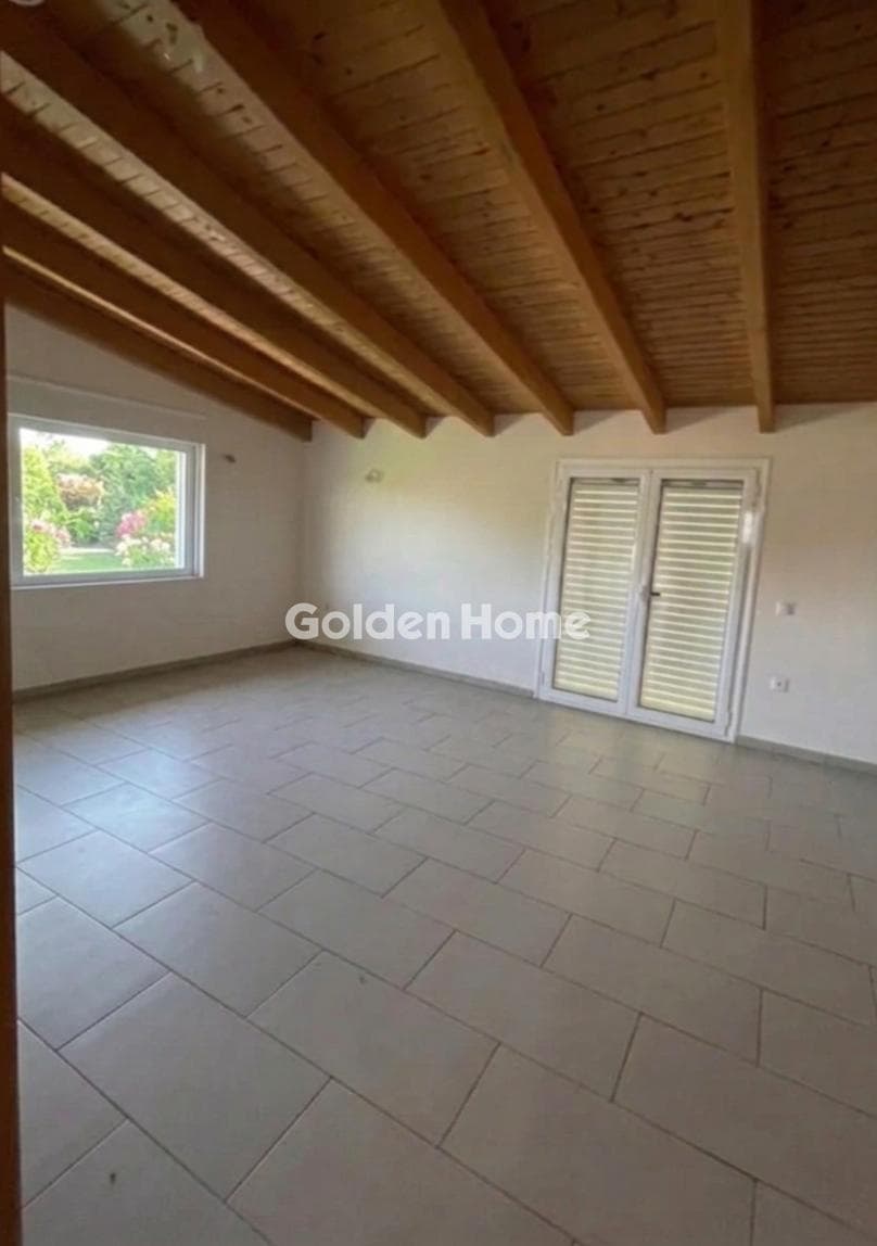 House in Agia Triada, Markopoulo — Photo 2 of 3