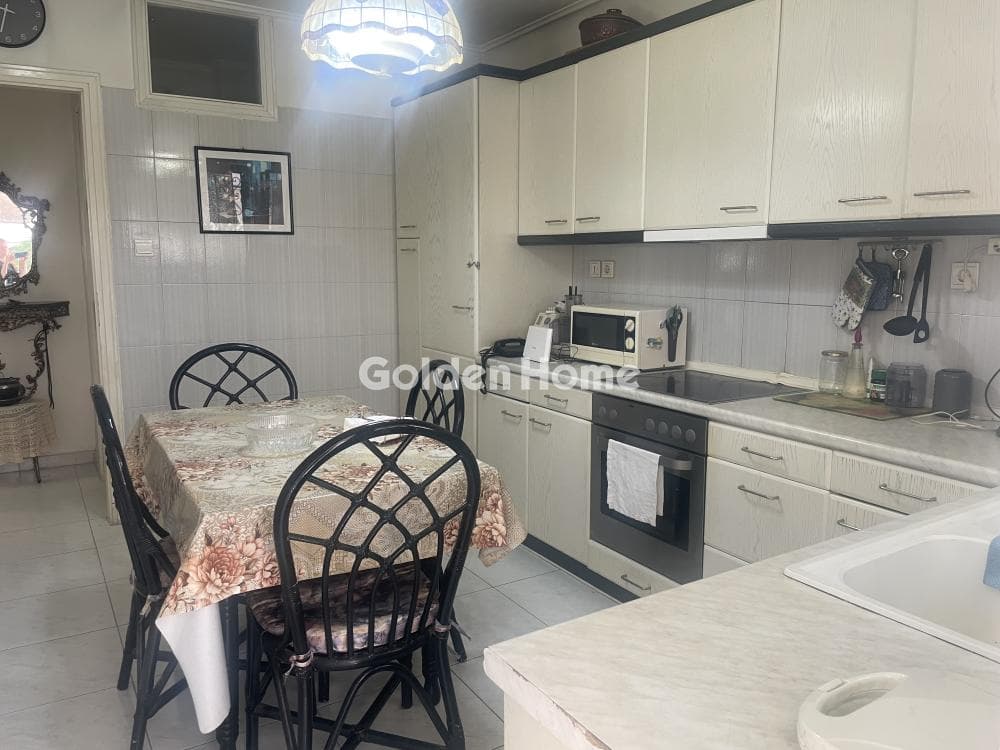 Apartment in Agia Paraskevi, Nea Smyrni — Photo 6 of 24