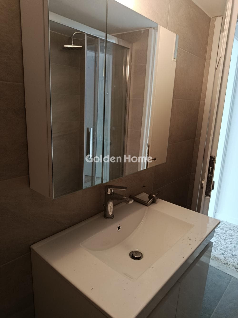 Apartment in Aspra Chomata, Peristeri — Photo 25 of 30