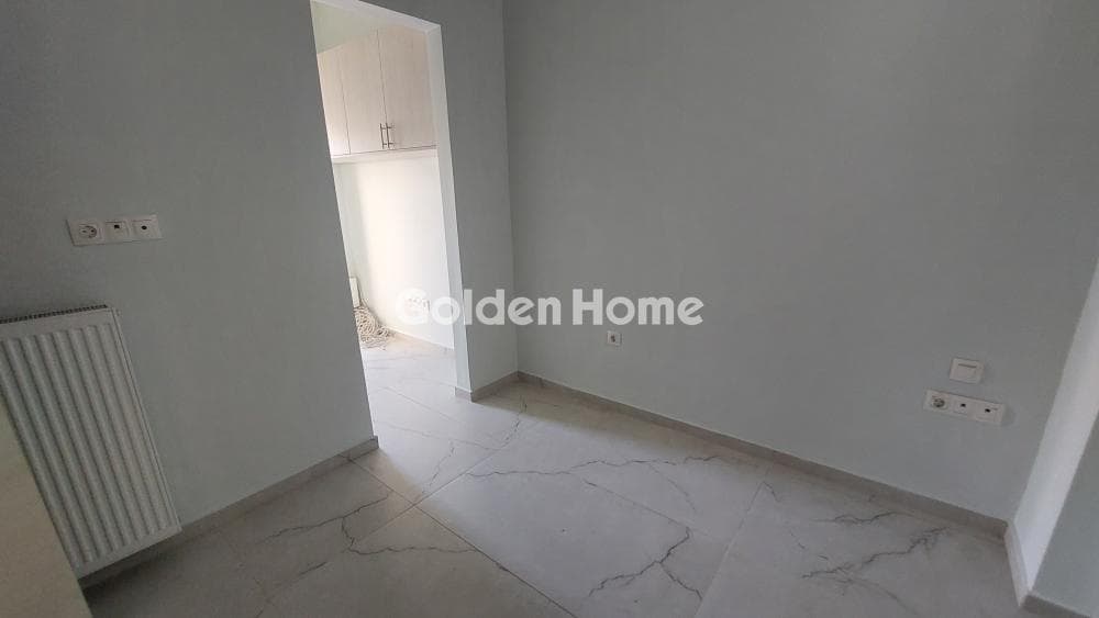 Apartment in Mouseio, Exarchia - Neapoli — Photo 18 of 28