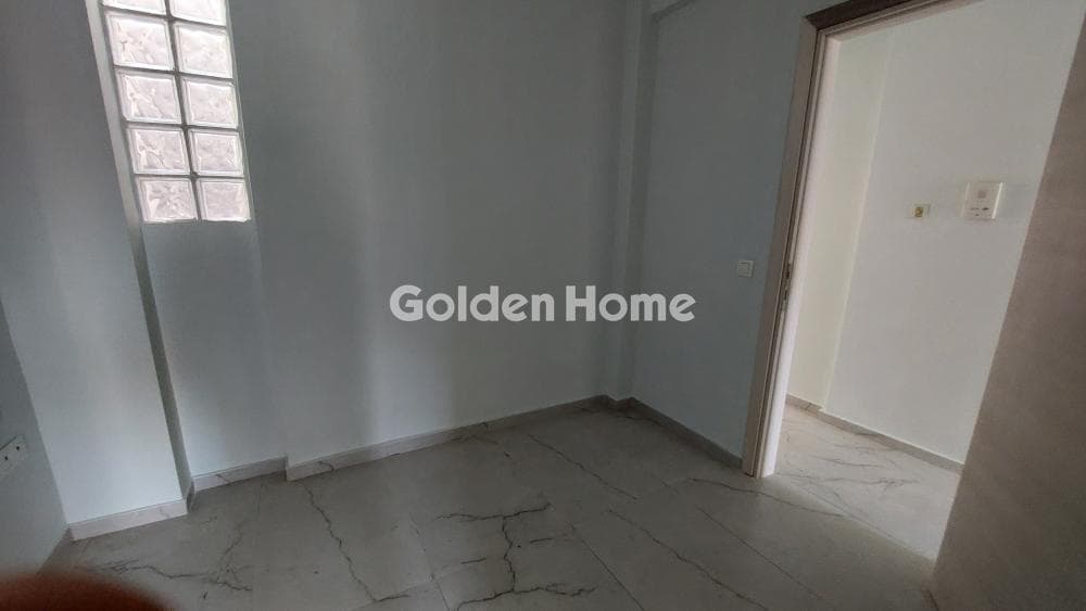 Apartment in Mouseio, Exarchia - Neapoli — Photo 21 of 28