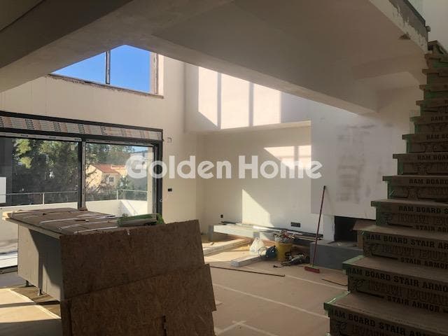 Apartment in Metamorfosi, Chalandri — Photo 1 of 21