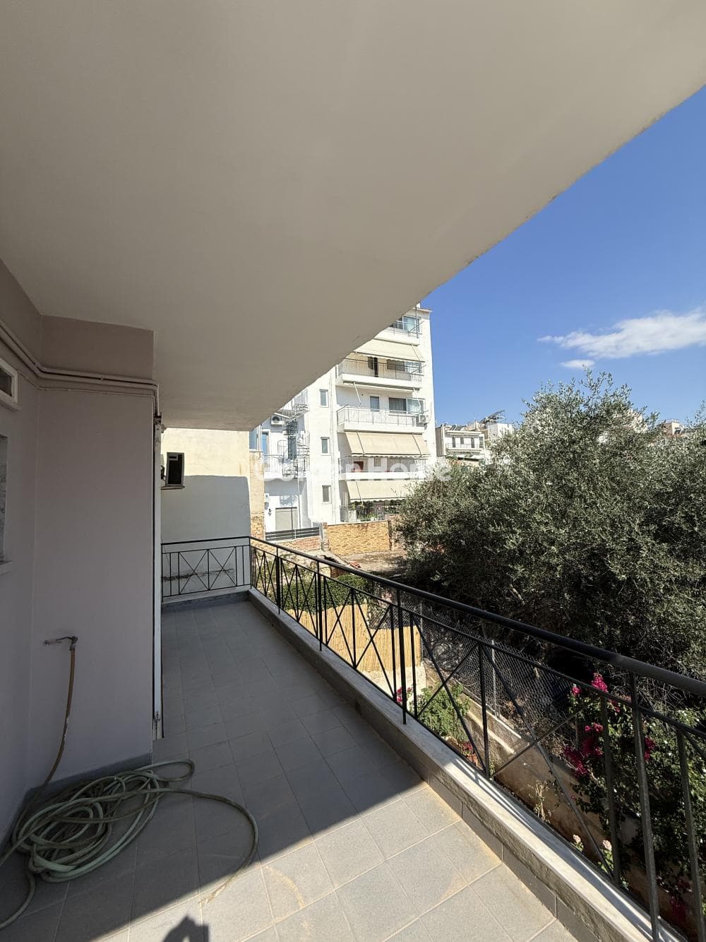 Apartment in Palaia Kokkinia, Piraeus — Photo 15 of 21