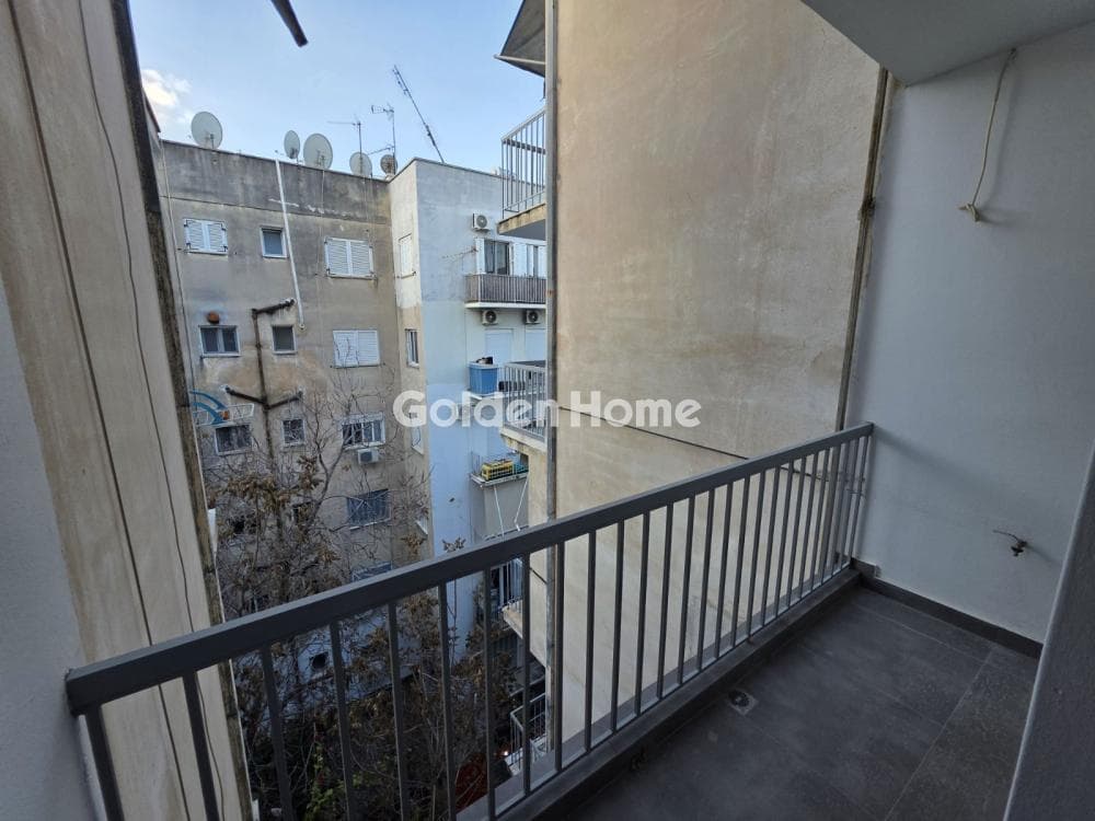 Γραφείο στην Ευελπίδων, Πολύγωνο - Τουρκοβούνια — Φωτογραφία 15 από 24