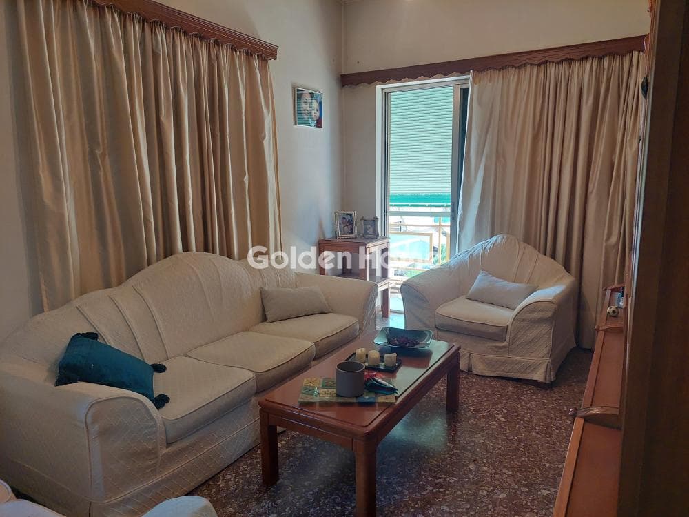 Apartment in Memou square, Koridallos — Photo 1 of 17