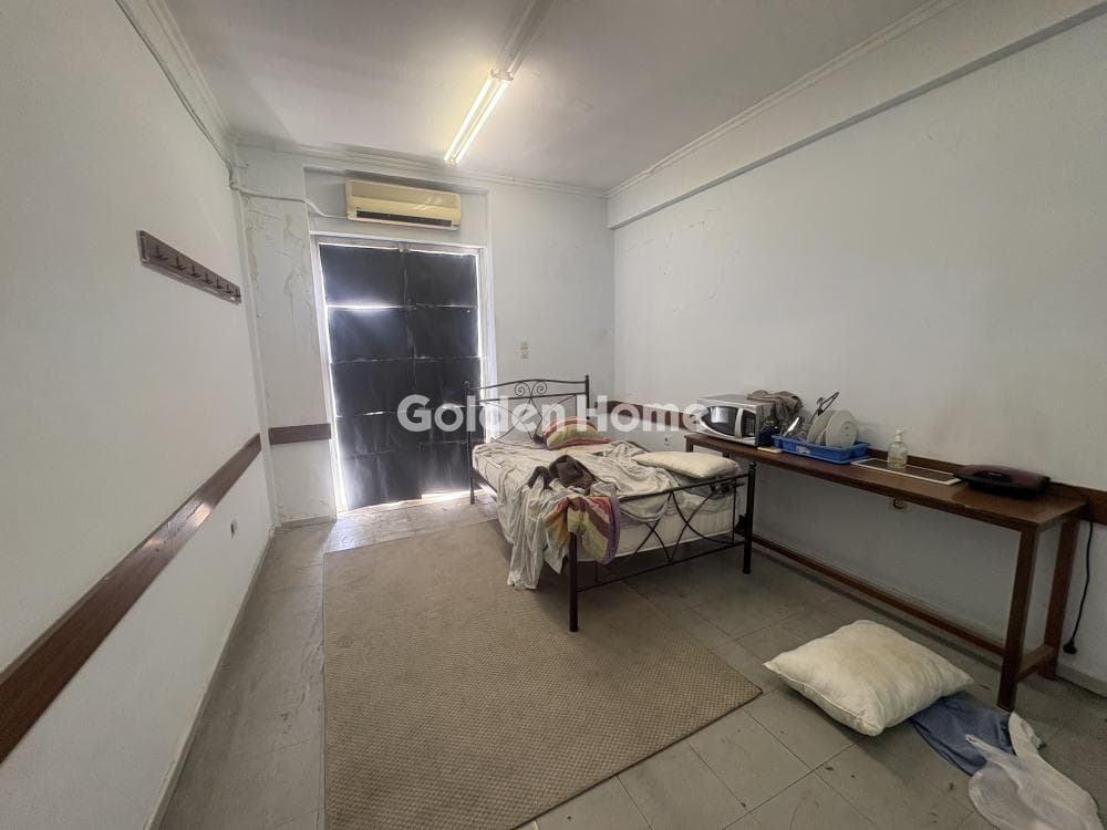 Office in Platia Kanigos, Exarchia - Neapoli — Photo 10 of 14