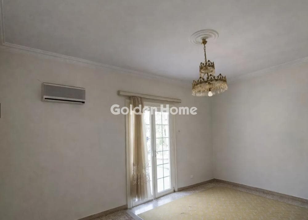 Apartment in Agia Sofia, Neo Psichiko — Photo 1 of 6
