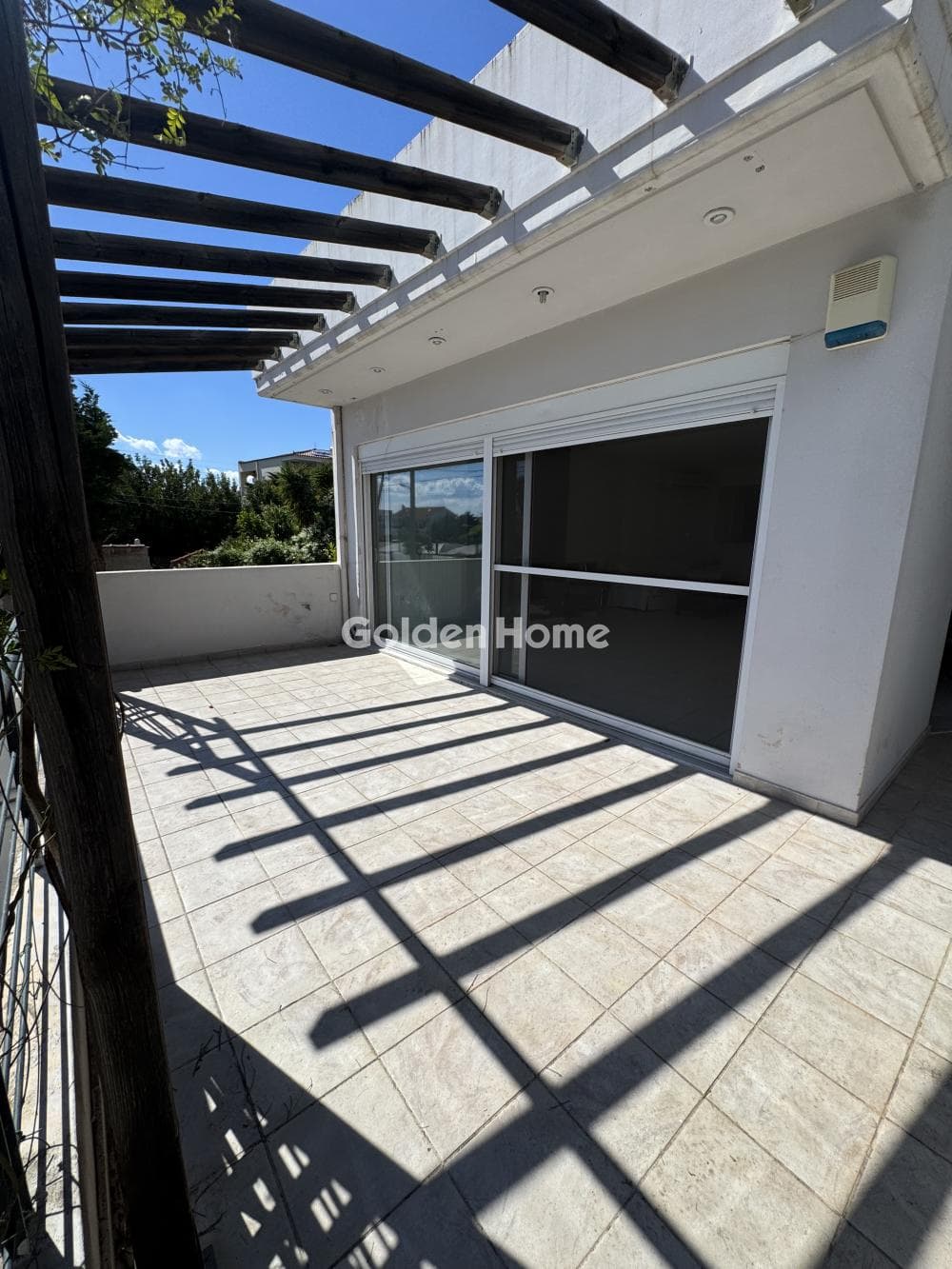 House in Center, Gerakas — Photo 4 of 16