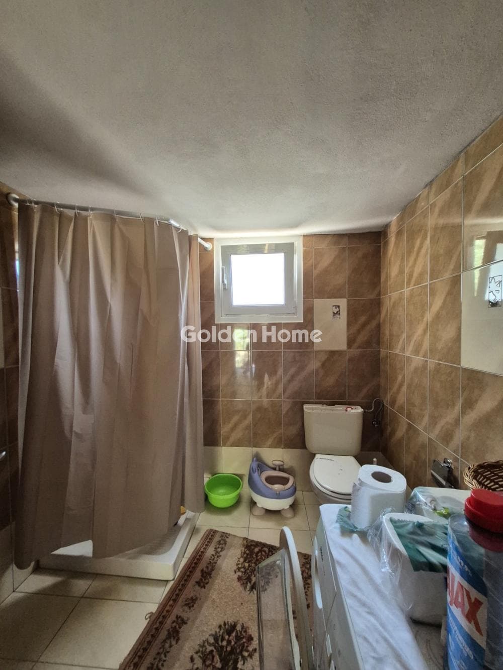 House in Perani, Salamina — Photo 9 of 13