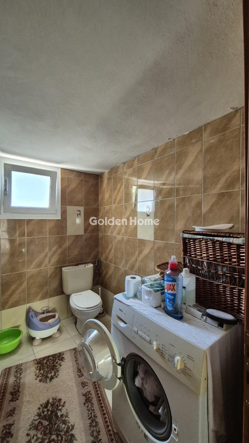 House in Perani, Salamina — Photo 10 of 13