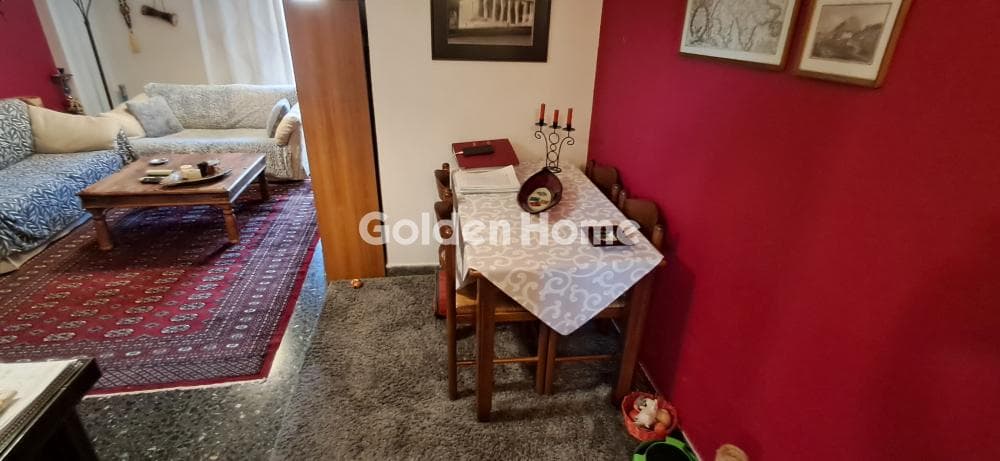 Apartment in Rouf, Tavros — Photo 4 of 12