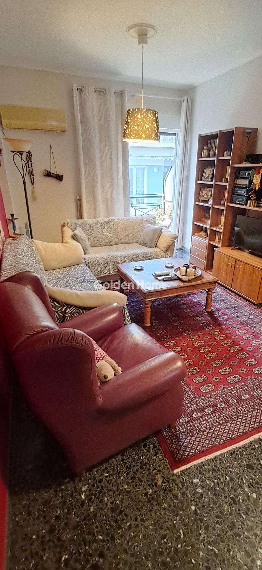 Apartment in Rouf, Tavros — Photo 2 of 12