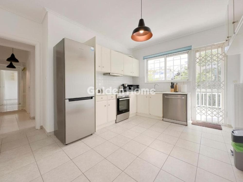 Apartment in Rema Pikrodafnis, Palaio Faliro — Photo 3 of 11