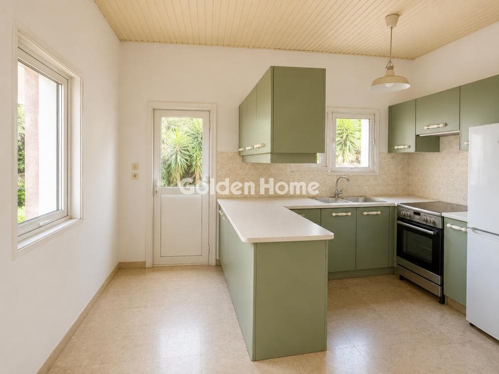House in Oikismos Kokkino Limanaki, Rafina — Photo 5 of 9