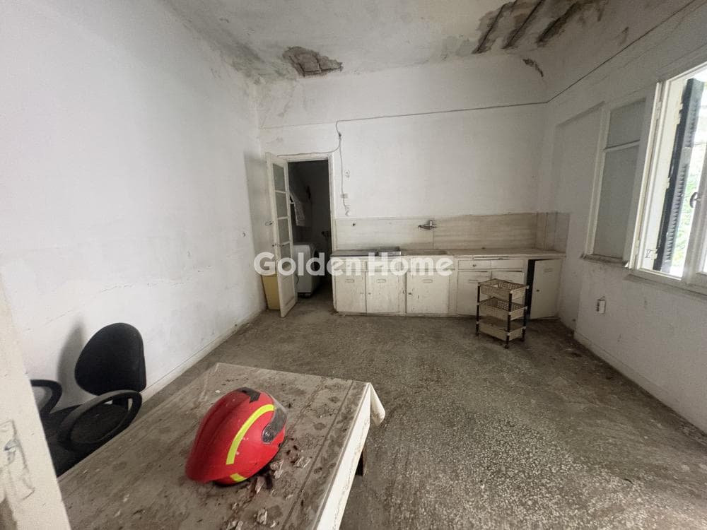 Βιομηχανικός Χώρος στην Αγία Σοφία, Πειραιάς — Φωτογραφία 13 από 17