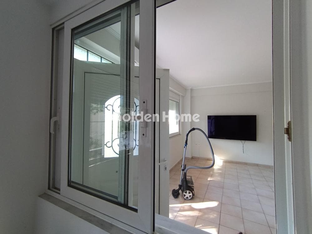 Apartment in Cemetery, Nikaia — Photo 10 of 15