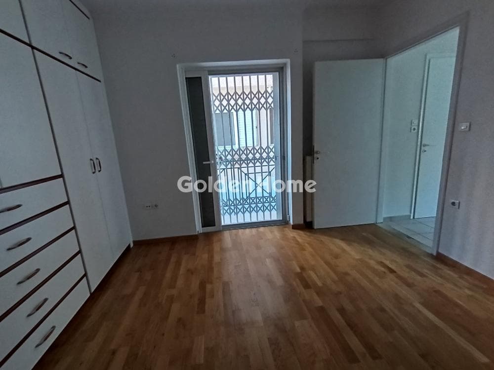 Apartment in Cemetery, Nikaia — Photo 7 of 15