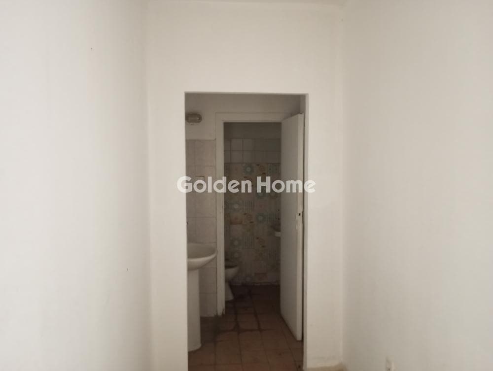 Κατάστημα στην Κλωναρίδου, Άγιος Ελευθέριος - Προμπονά - Ριζούπολη — Φωτογραφία 4 από 6