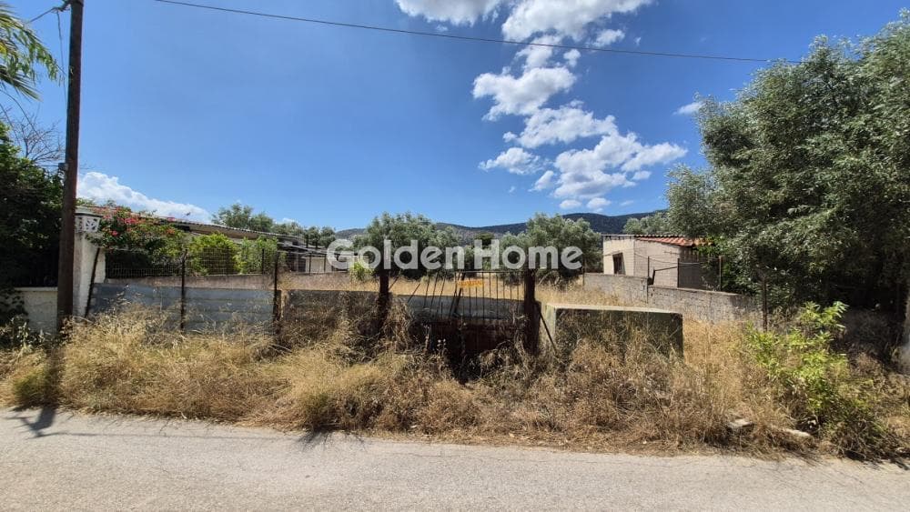 Building Plot in Megalo Ntoroto, Salamina — Photo 1 of 2