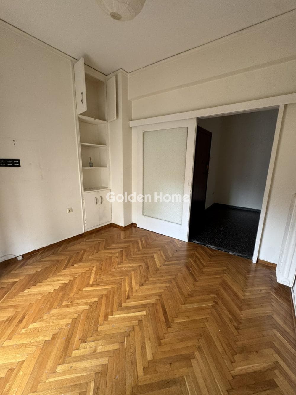 Apartment in Neo Pagkrati, Vironas — Photo 1 of 14