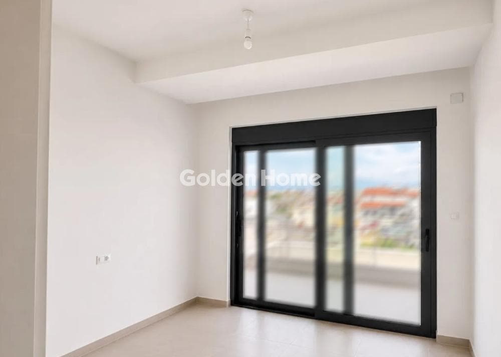 Apartment in Psachou, Patra — Photo 1 of 8