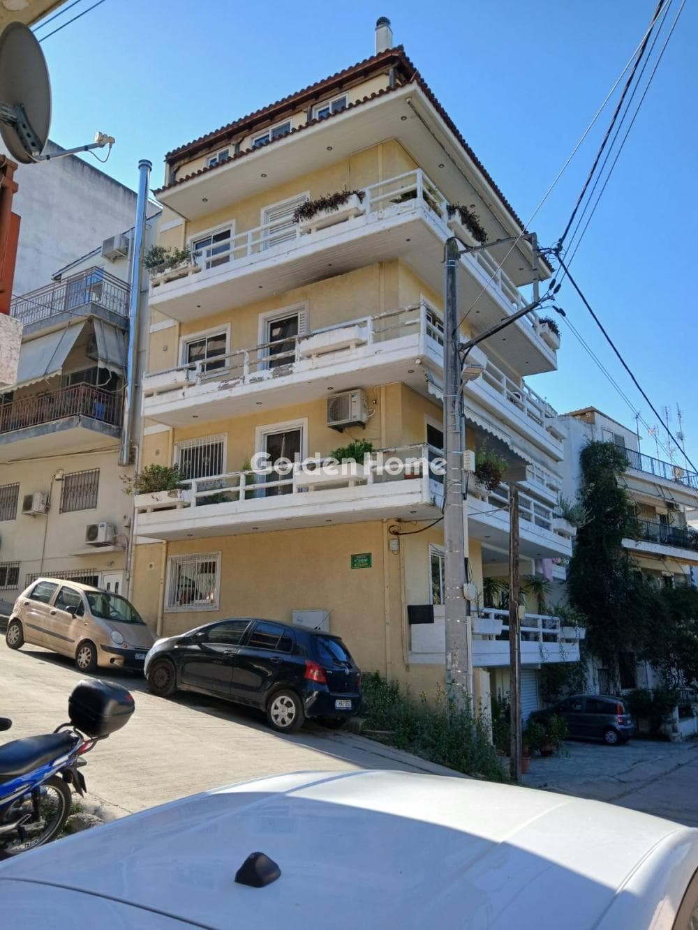 Apartment in Ionia, Nea Ionia — Photo 1 of 4